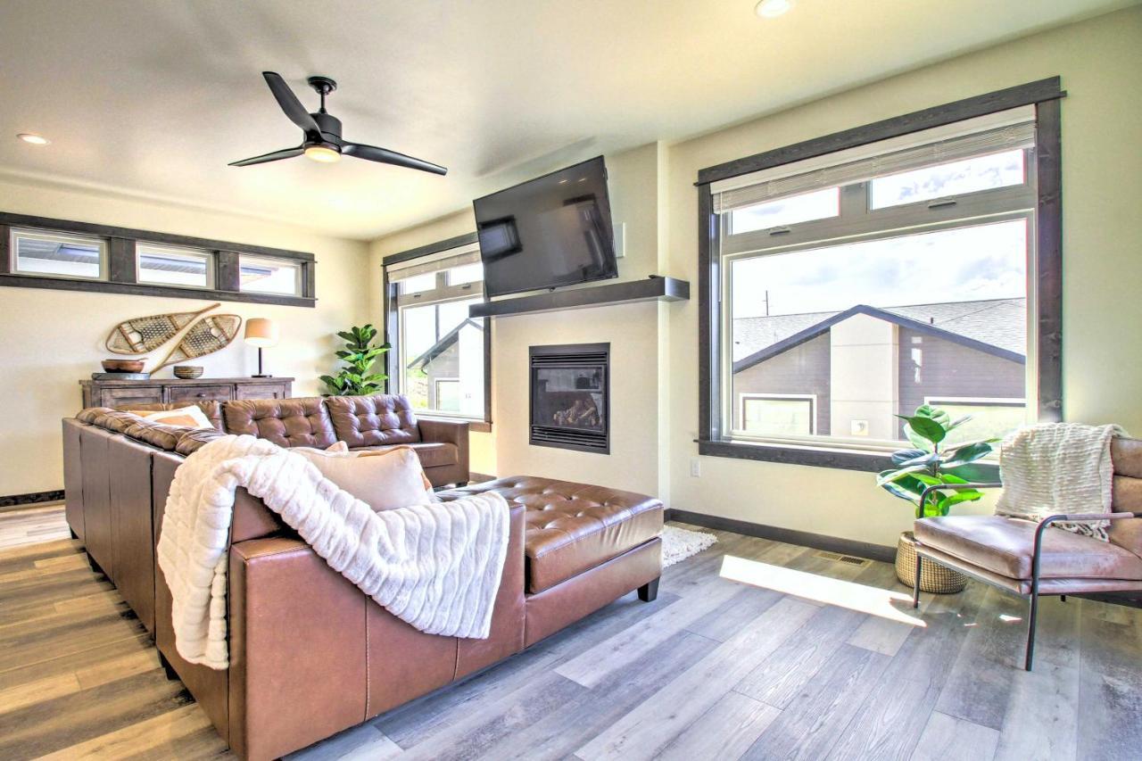 Modern Bozeman Family Townhome With Hot Tub! エクステリア 写真